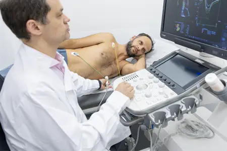 ecocardiograma com doppler com strain rate  mostrando fluxo sanguíneo cardíaco para avaliação da função do coração na Cintramédica