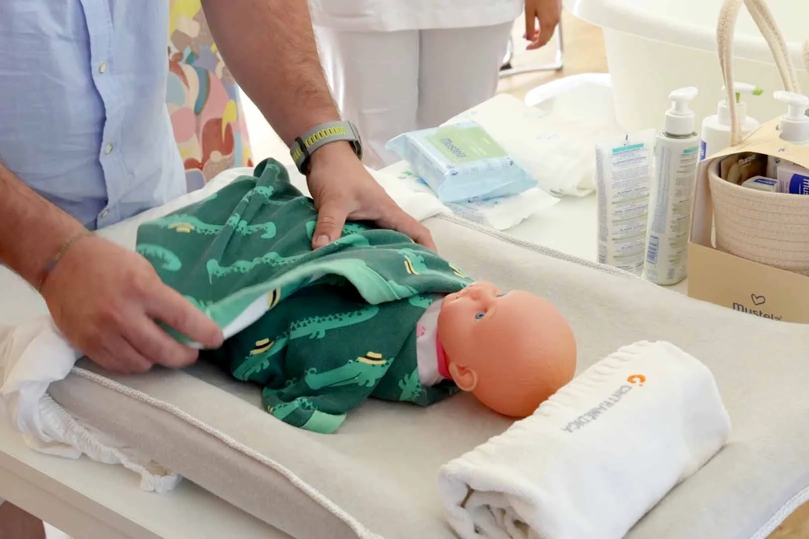 enfermeiros formadores do curso de preparação para o parto da cintramédica a realizar a secção teórica 