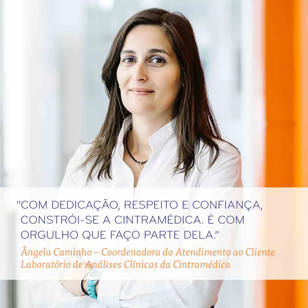 Profissional da Cintramédica na área de atendimento ao cliente do laboratório de análises clínicas,